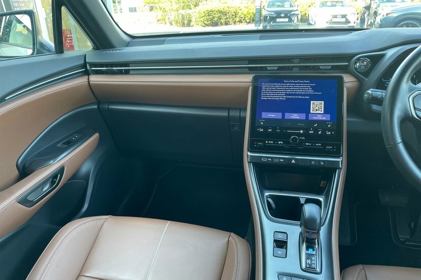 Lexus LBX 1.5 Vvt-ie Takumi Suv Hybrid E-cvt Euro Yellow #22