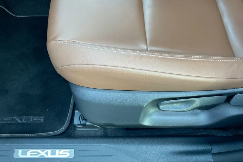 Lexus LBX 1.5 Vvt-ie Takumi Suv Hybrid E-cvt Euro Yellow #18