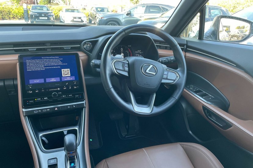 Lexus LBX 1.5 Vvt-ie Takumi Suv Hybrid E-cvt Euro Yellow #23