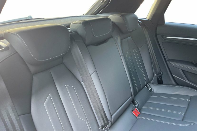 Audi A3 2.0 Tdi 35 Sport Sportback S Tronic Euro 6 5-Door Blue #8