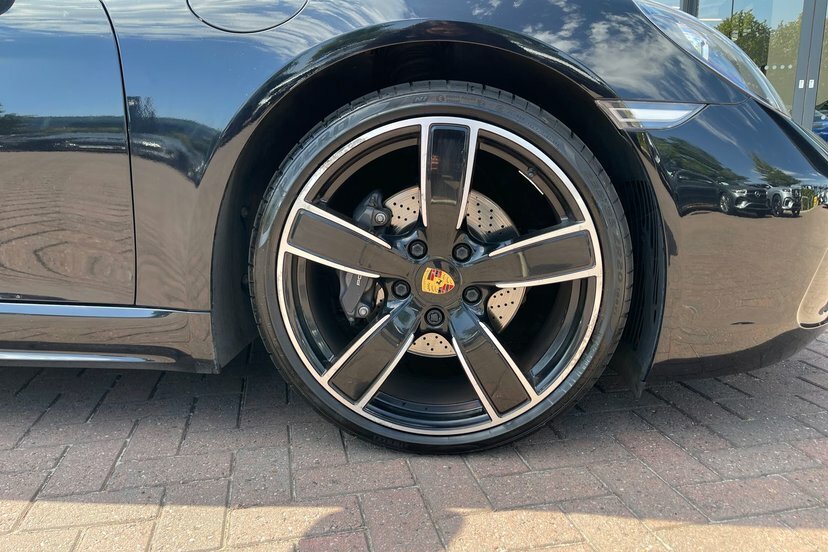 Porsche 718 Boxster Porsche 718 Boxter 2.0T Convertible Black #4