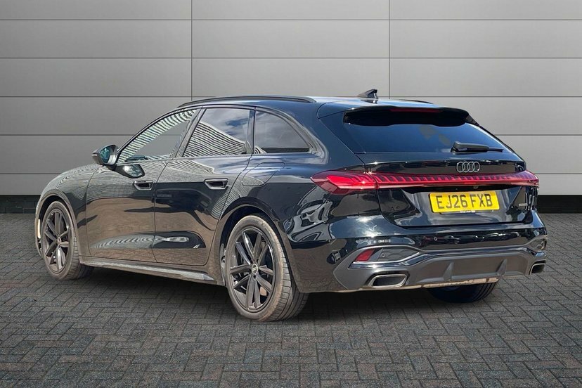 Audi A5 2.0 E-hybrid 25.9Kwh Black Edition Estate Petr Black #3