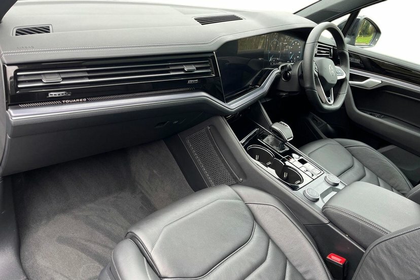 Volkswagen Touareg 3.0 Tdi V6 Black Edition Suv Tiptronic Grey #2