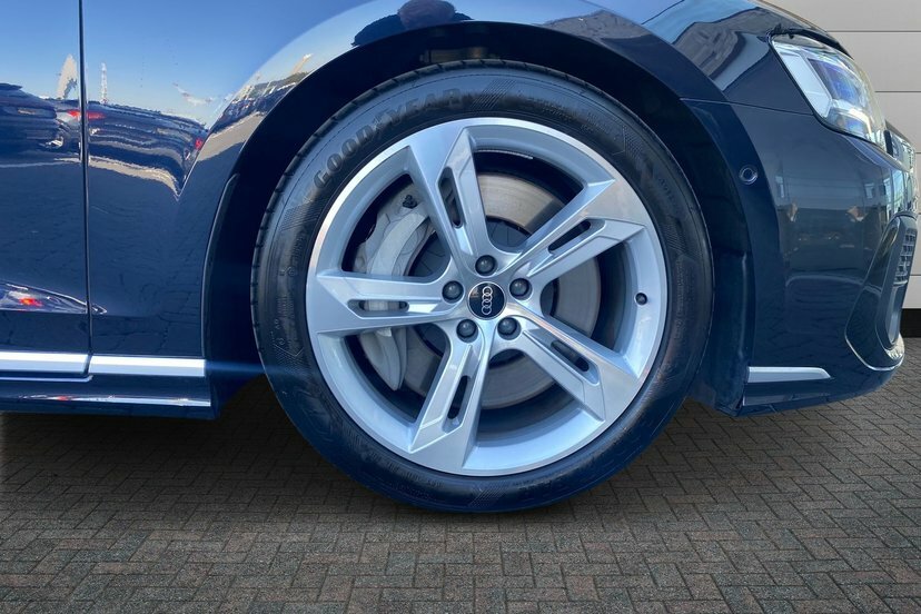 Audi A8 3.0 Tfsie V6 60 S Line Saloon Plug-in H KY25EDX Blue #5