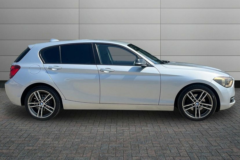 BMW 1 Series 1.6 118I Sport Hatchback 170 Ps Silver #4