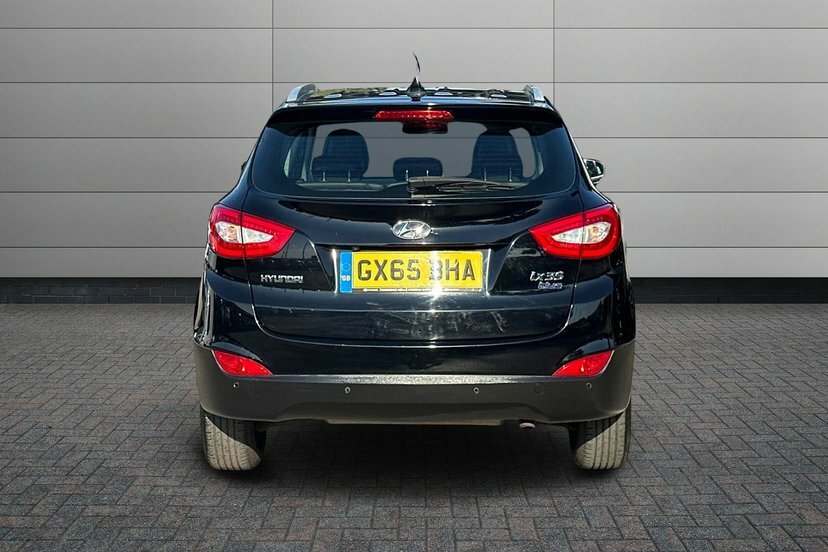 Hyundai Ix35 2015 Hyundai Ix35nbsp1.6 Gdi Se Euro 5 Low M White #12
