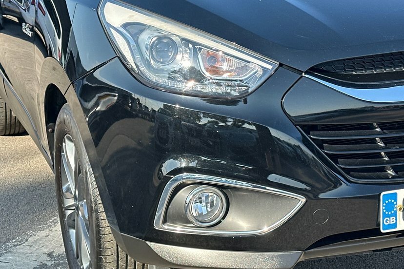 Hyundai Ix35 2015 Hyundai Ix35nbsp1.6 Gdi Se Euro 5 Low M White #17
