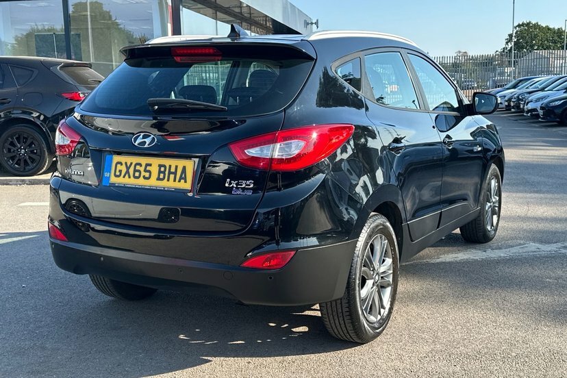 Hyundai Ix35 2015 Hyundai Ix35nbsp1.6 Gdi Se Euro 5 Low M White #18