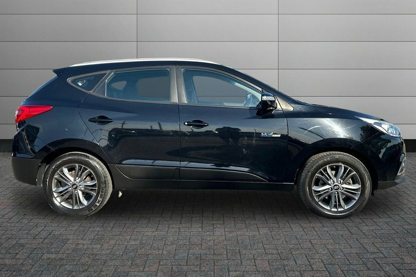 Hyundai Ix35 1.6 Gdi Se Suv Euro 5 Nav 135 Black #4