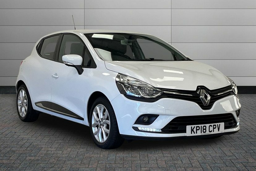 Renault Clio 1.2 16V Dynamique Nav Hatchback White