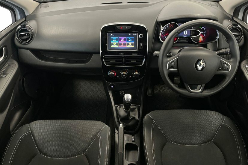 Renault Clio 1.2 16V Dynamique Nav Hatchback KP18CPV White #6