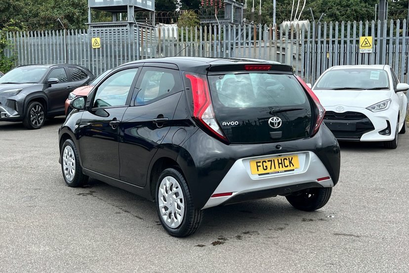 Toyota Aygo 1.0 Vvt-i X-trend Tss White #26