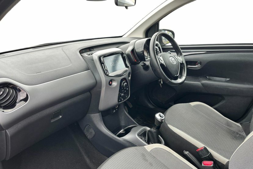 Toyota Aygo 1.0 Vvt-i X-trend Tss White #10