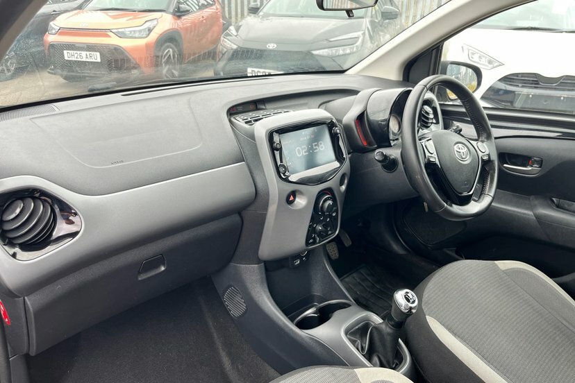 Toyota Aygo 1.0 Vvt-i X-trend Tss White #20