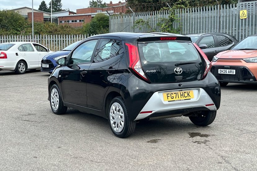 Toyota Aygo 1.0 Vvt-i X-trend Tss White #35