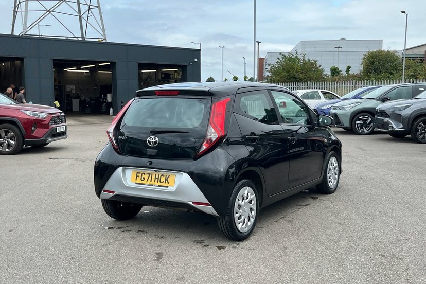 Toyota Aygo 1.0 Vvt-i X-trend Tss White #25