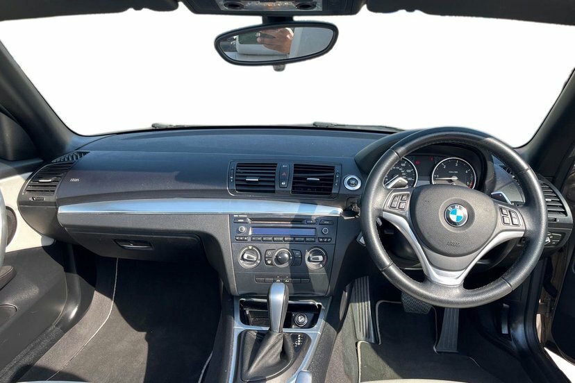 BMW 1 Series 2.0 120D Exclusive Edition Convertible Silver #6