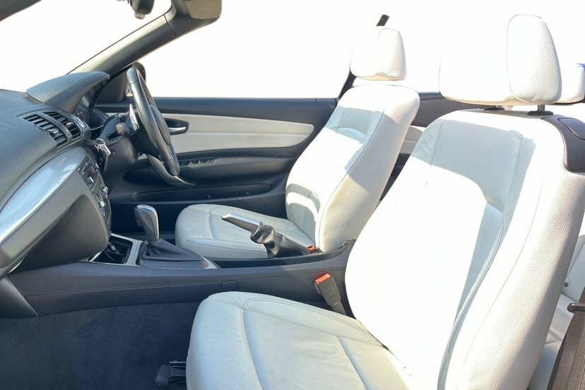 BMW 1 Series 2.0 120D Exclusive Edition Convertible Silver #2