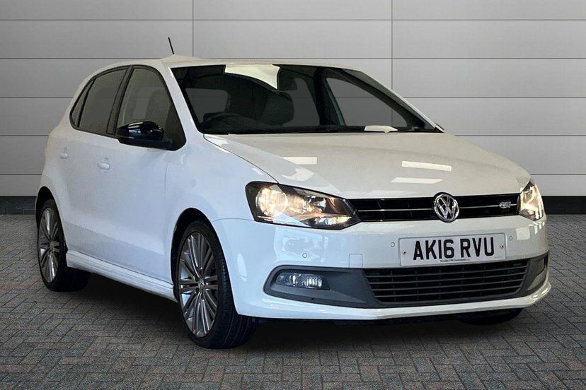 Volkswagen Polo 1.4 Tsi Bluemotion Tech Act Bluegt Hatchback P White