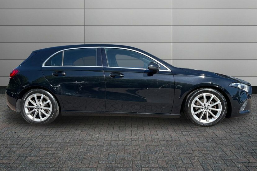 Mercedes-Benz A Class 1.5 A180d Sport Executive Hatchback 7 Black #3
