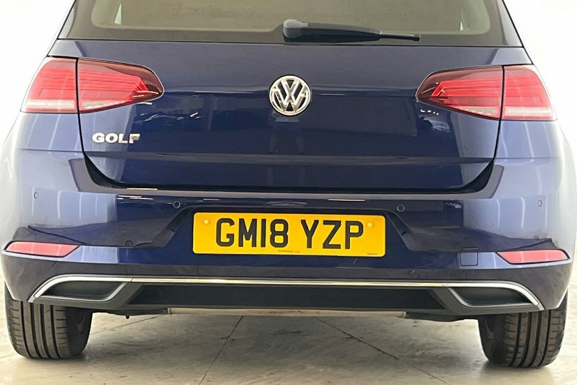 Volkswagen Golf 1.5 Tsi Evo Gt Estate Euro 6 S Red #17