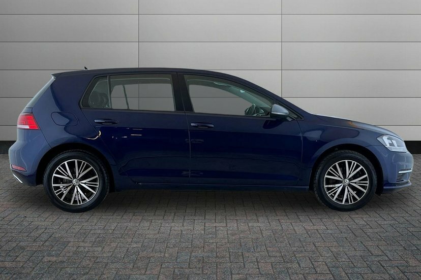 Volkswagen Golf 1.5 Tsi Evo Gt Estate Euro 6 S Red #4