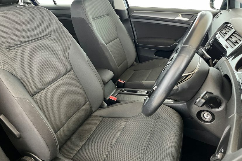 Volkswagen Golf 1.5 Tsi Evo Gt Estate Euro 6 S Red #23