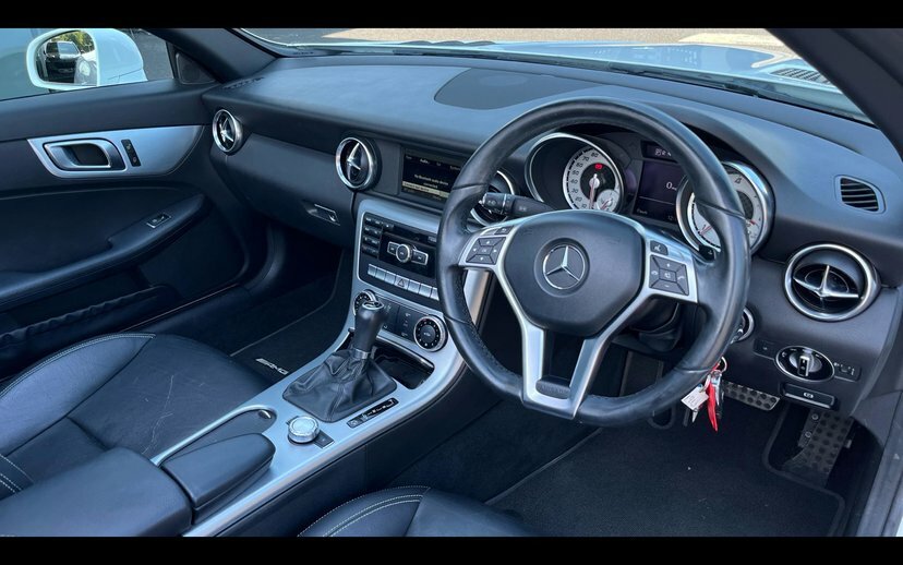 Mercedes-Benz SLK 2.1 Slk250 Cdi Amg Sport Convertible G- White #6