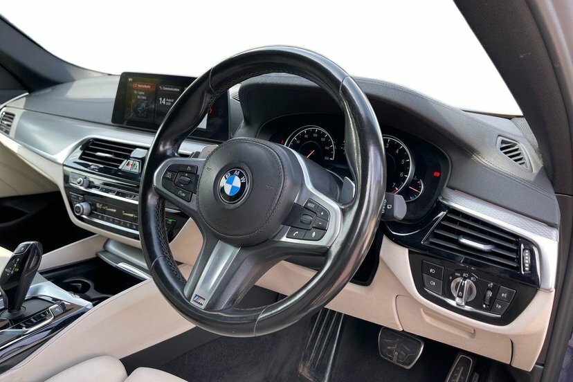 BMW 5 Series 2.0 520I M Sport Touring 184 Ps Blue #5
