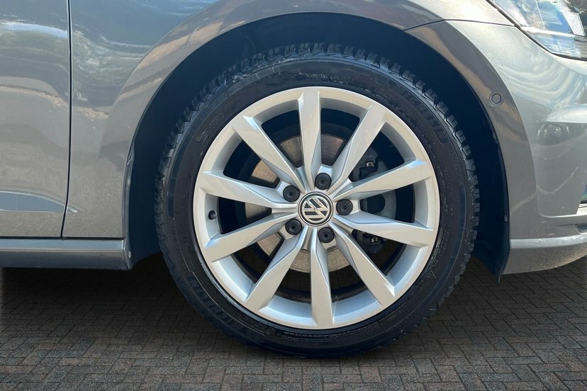 Volkswagen Golf 1.5 Tsi Evo Gt Hatchback 150 Ps Grey #5