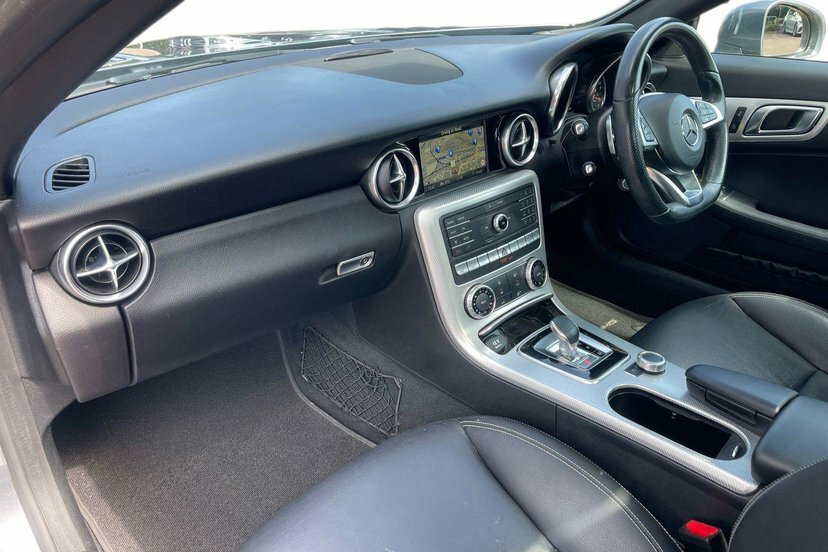 Mercedes-Benz SLC 2.0 Amg Line G-tronic Euro 6 Ss Black #9