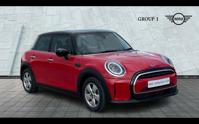 Mini Hatch 5-Door Hatch Cooper Classic AU73HYJ Red
