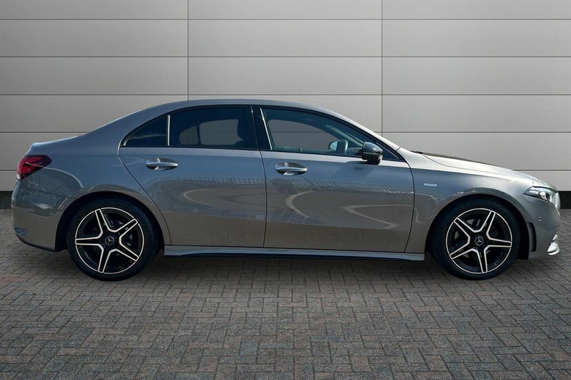 Mercedes-Benz A Class A200d Amg Line Edition Premium Grey #3