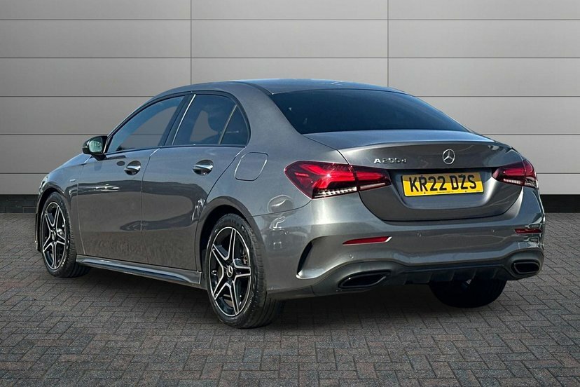 Mercedes-Benz A Class A200d Amg Line Edition Premium Grey #2