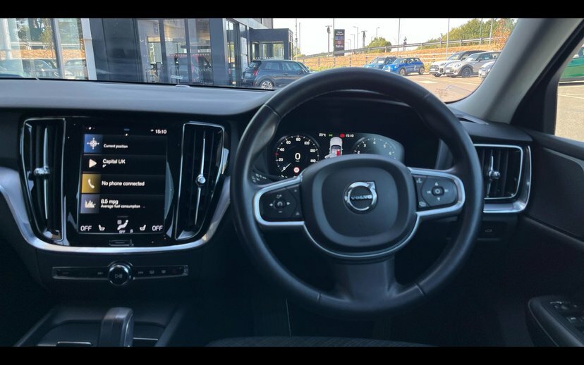 Volvo V60 2.0 B4 Mhev Momentum Estate Hybrid Blue #5