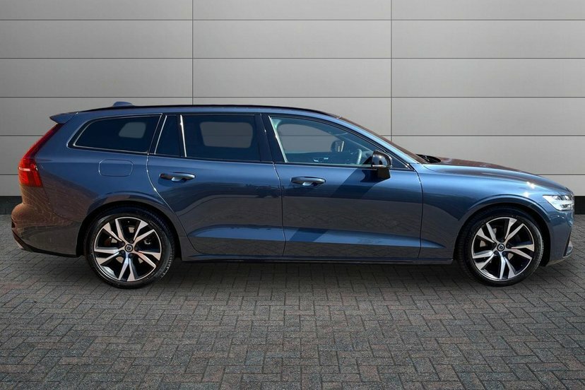 Volvo V60 2.0 B3 Mhev R-design Estate Hybrid Blue #4
