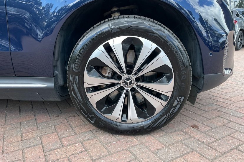 Mercedes-Benz EQC Eqc 400 Sport 4Matic Blue #4
