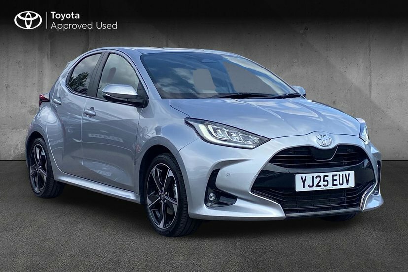 Toyota Yaris 1.5 Vvt-h Excel Hatchback Hybrid E-cvt Silver