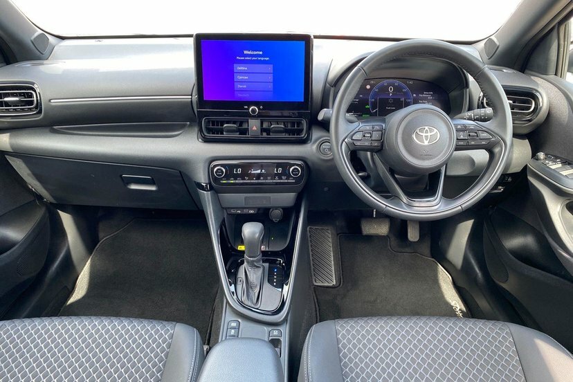 Toyota Yaris 1.5 Vvt-h Excel Hatchback Hybrid E-cvt Silver #5