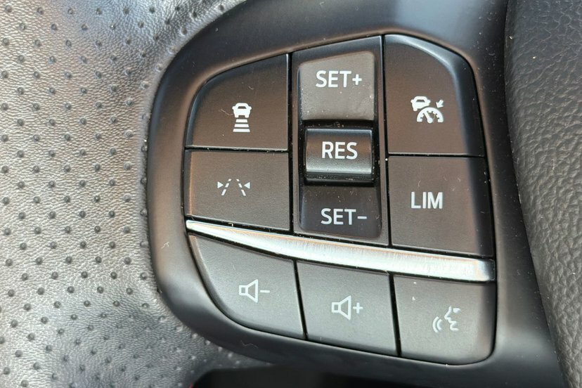 Ford Kuga Vignale 1.5L Ecoboost 150Ps Fwd 6 Speed Man Black #22