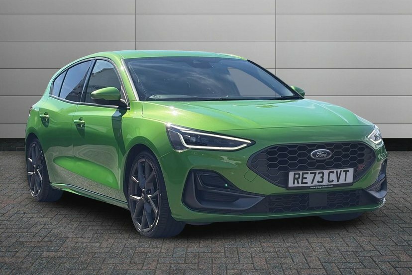 Ford Focus 2.3T Ecoboost St Hatchback 280 Green