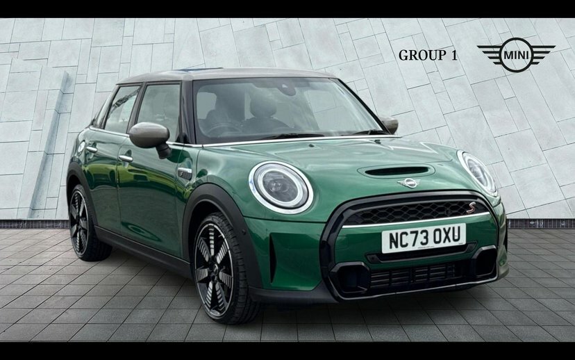 Mini Hatch 5-Door Hatch Cooper S Exclusive NC73OXU Green