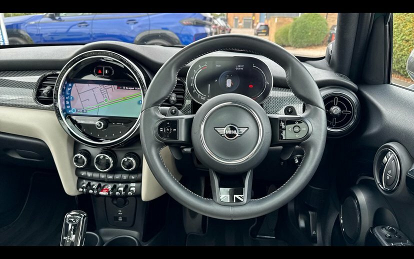 Mini Hatch 5-Door Hatch Cooper S Exclusive CY23LLV Green #5