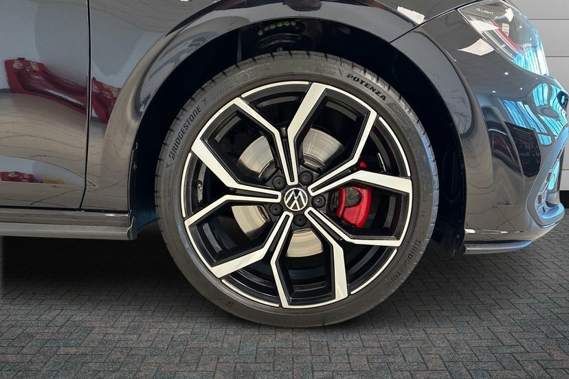 Volkswagen Polo 2.0 Tsi Gti Hatchback Dsg 207 Ps Black #5