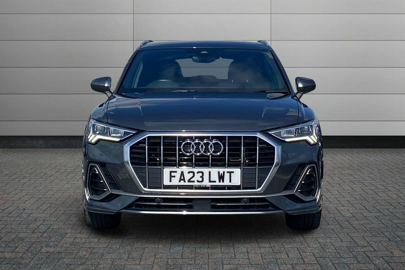 Audi Q3 1.5 Tfsi 35 Sport Sportback S Tronic White #10