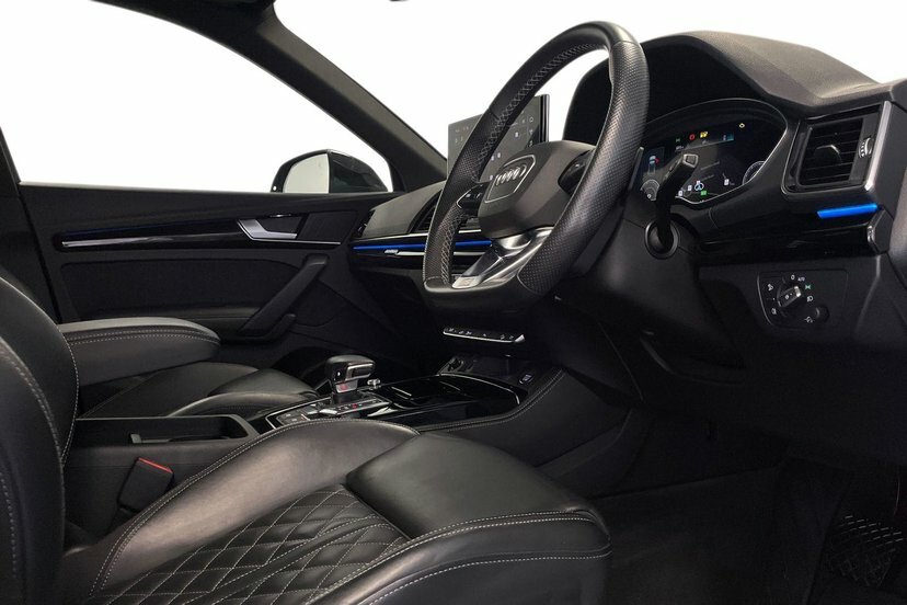 Audi Q5 2.0 Tfsie 50 Edition 1 Suv Plug-in Hybr Black #6