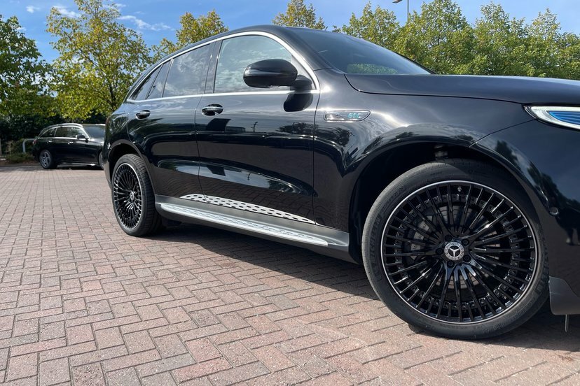Mercedes-Benz EQC 400 300Kw Amg Line Premium Plus 80Kwh Blue #37