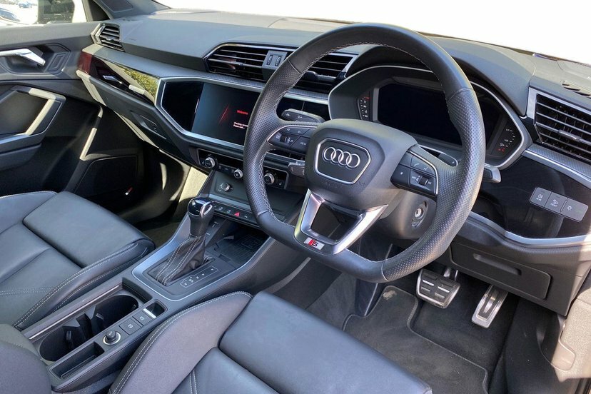 Audi Q3 1.5 Tfsi Cod 35 Black Edition Suv S Tro Grey #6