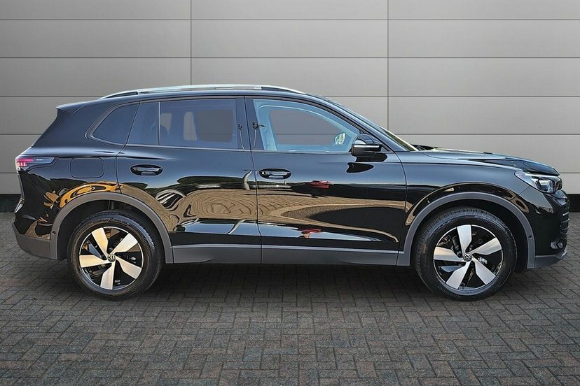 Volkswagen Tiguan 1.5 Etsi Mhev Match Suv Hybrid Dsg 150 Black #5
