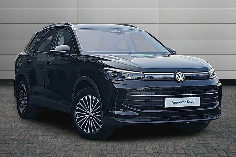 Volkswagen Tiguan 1.5 Etsi Mhev Match Suv Hybrid Dsg 150 Black